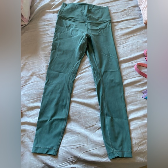 Lululemon Tidewater Teal Wunder Under - Picture 3 of 3